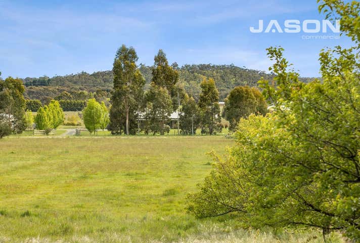 110 Northumberland Road Kyneton VIC 3444 - Image 12
