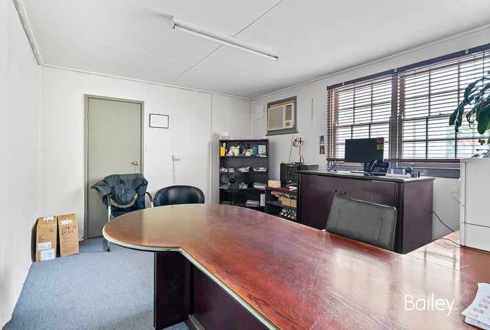 225 John Street Singleton NSW 2330 - Image 10