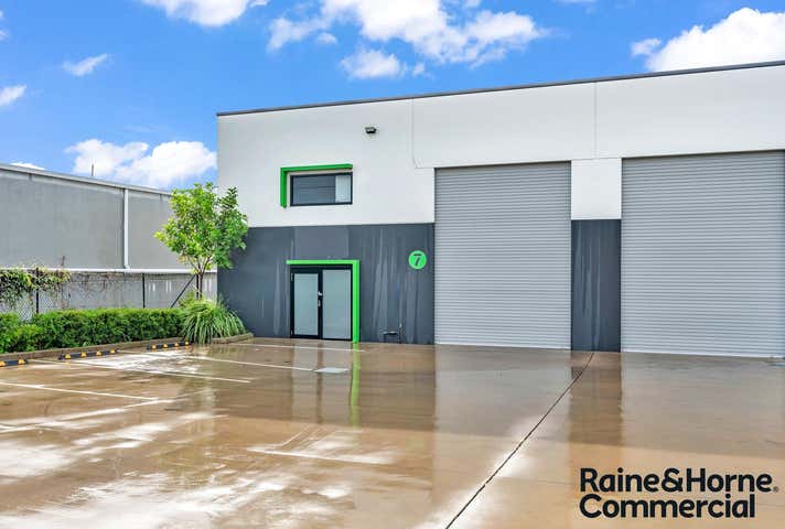 7/5 Edge Street Boolaroo NSW 2284 - Image 1