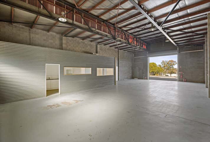 1/626 Dallinger Road Lavington NSW 2641 - Image 1