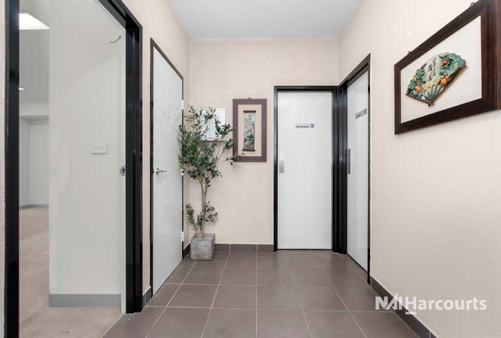 Rear Office Level 1, 268 Doncaster Road Balwyn North VIC 3104 - Image 2