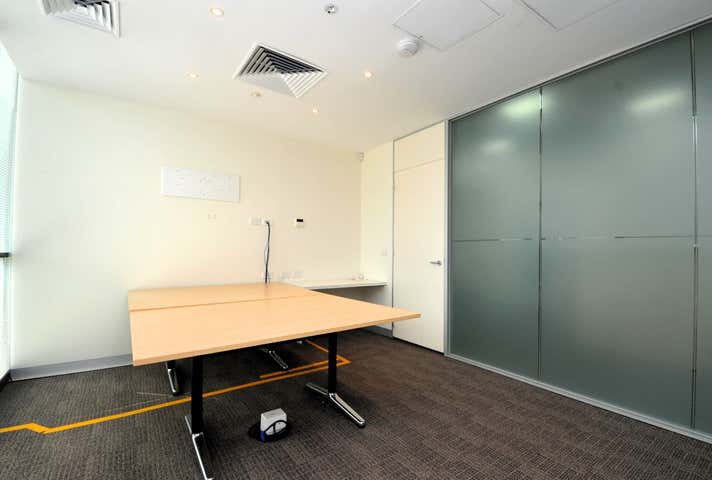 2/50-52 Mitchell Street Bendigo VIC 3550 - Image 3