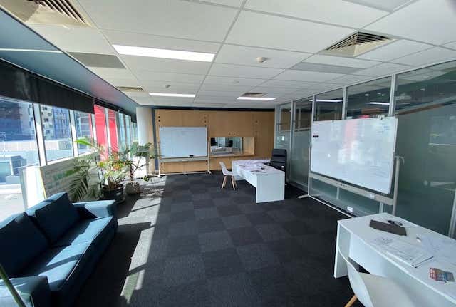 605/10 Yarra Street South Yarra VIC 3141 - Image 5