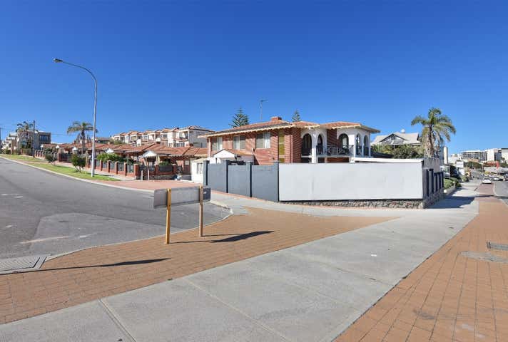 194 West Coast Highway Scarborough WA 6019 - Image 4