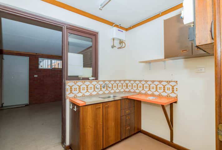 65 Dixon Road Rockingham WA 6168 - Image 10