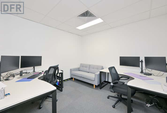 1/437 Yangebup Road Cockburn Central WA 6164 - Image 8