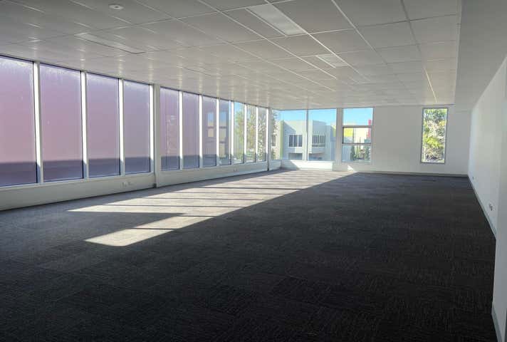 Unit  2, 37 Ravenhall Way Ravenhall VIC 3023 - Image 5