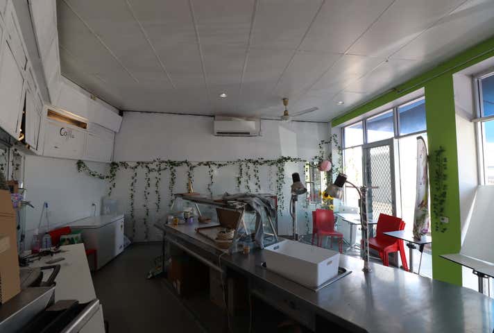 10/21 Upton Street Bundall QLD 4217 - Image 8