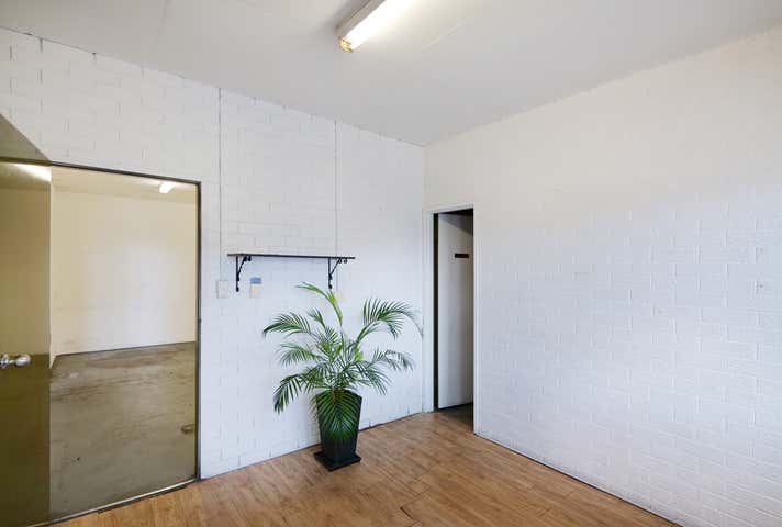 3/122-124 Dowd Street Welshpool WA 6106 - Image 4