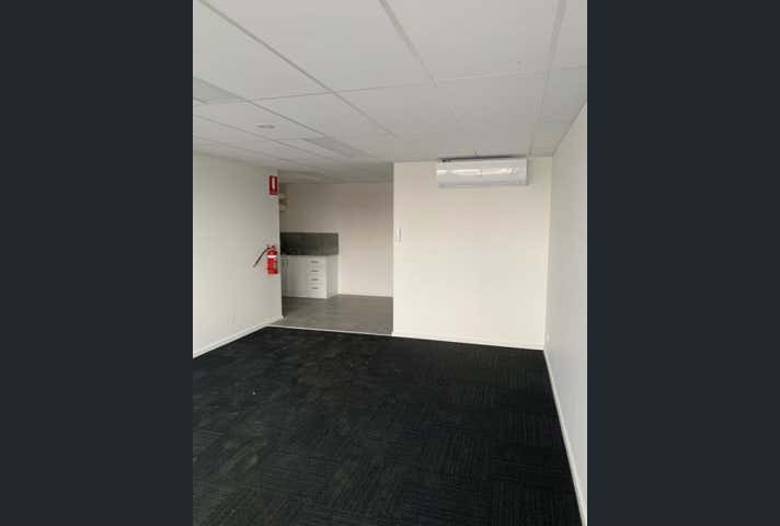 Unit  2, 4 Geehi Way Ravenhall VIC 3023 - Image 6