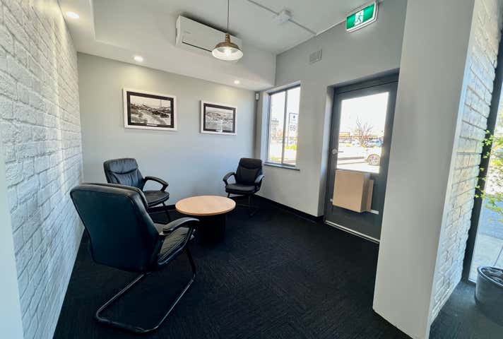 67 Beach Road Christies Beach SA 5165 - Image 6