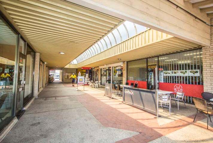 4/35 Prindiville Drive Wangara WA 6065 - Image 5