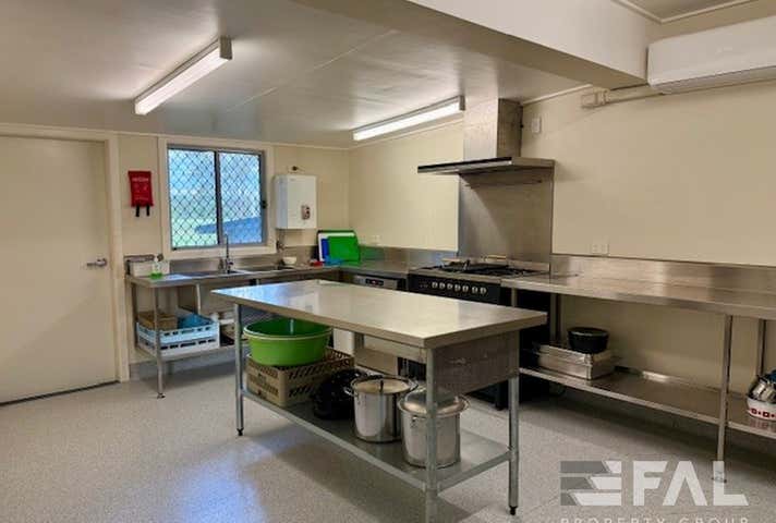 Whole property, 962 Oxley Road Oxley QLD 4075 - Image 3