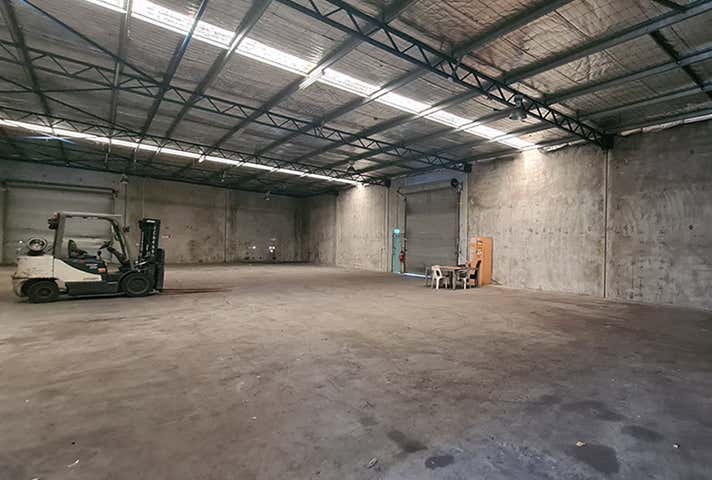 30 Truganina Rd Malaga WA 6090 - Image 20