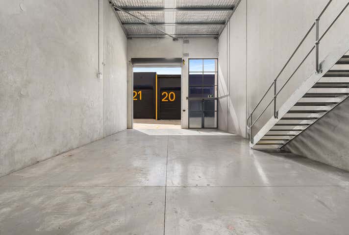 11/17 Pikkat Drive Braemar NSW 2575 - Image 2