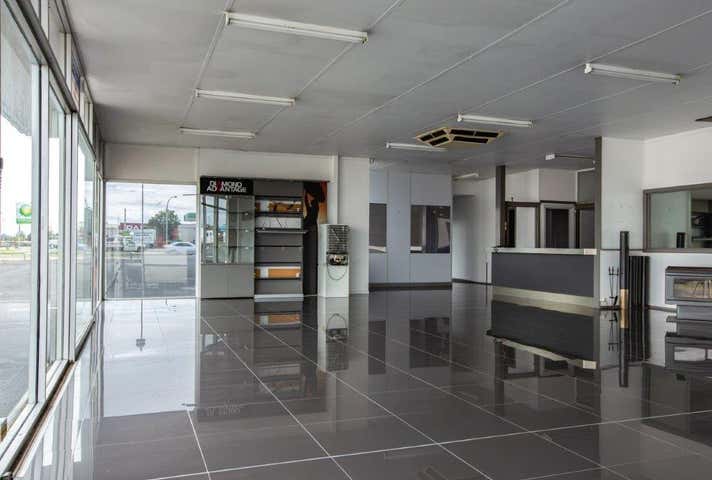 89 Forrest Avenue South Bunbury WA 6230 - Image 6