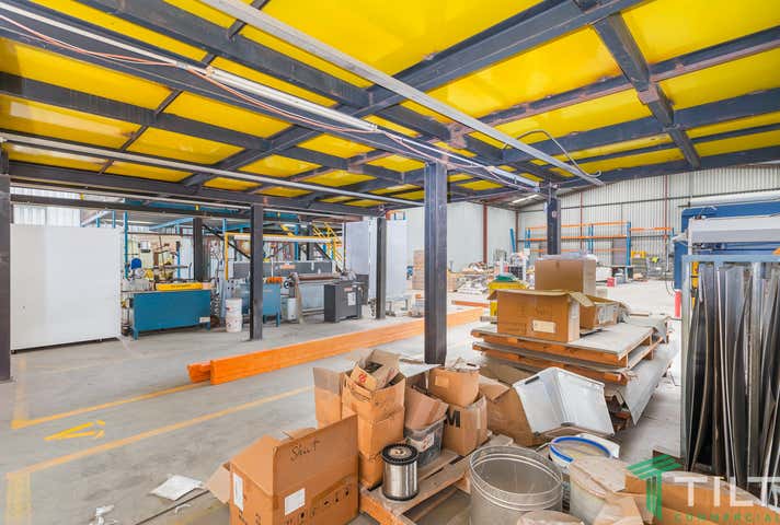 3 Thorpe Way Kwinana Beach WA 6167 - Image 18