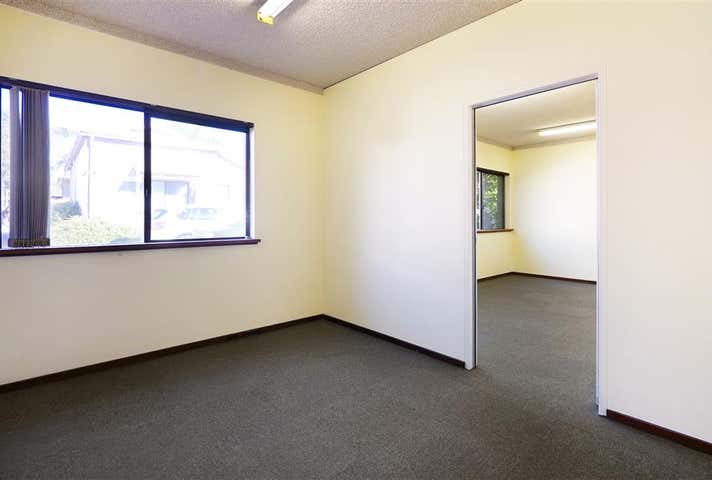 1/324 Onslow Road Shenton Park WA 6008 - Image 2