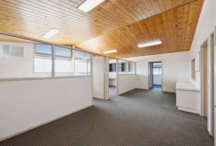 7/109 Breen Street Golden Square VIC 3555 - Image 4