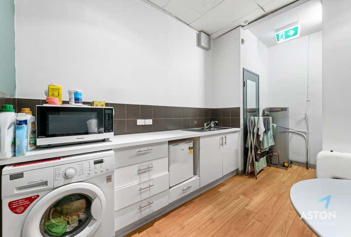 1/86-92 Grimshaw Street Greensborough VIC 3088 - Image 5