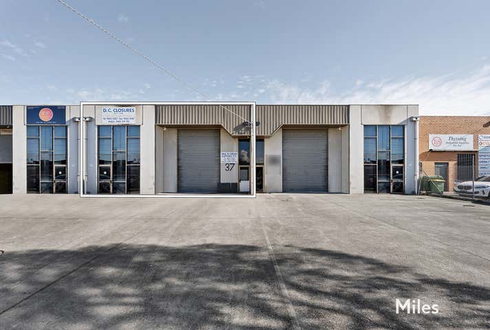37 Nevin Drive Thomastown VIC 3074 - Image 2