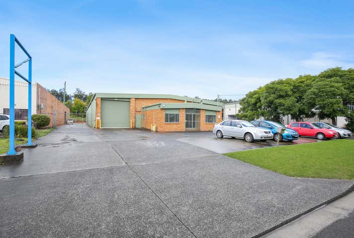 13 Doyle Avenue Unanderra NSW 2526 - Image 2