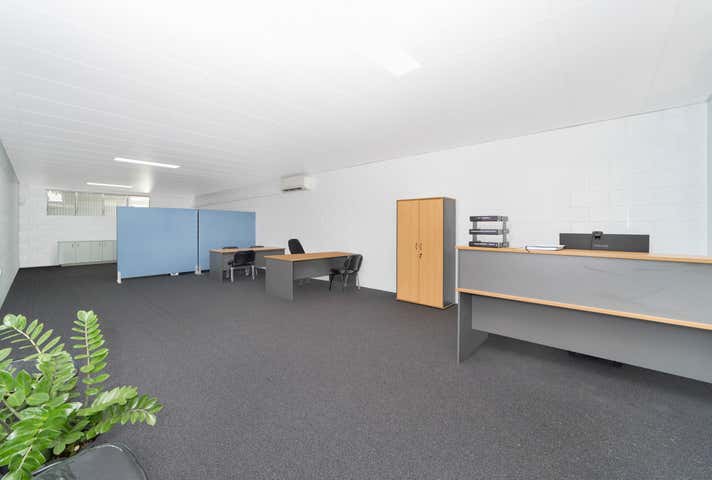 164-166 Charters Towers Road Hermit Park QLD 4812 - Image 3