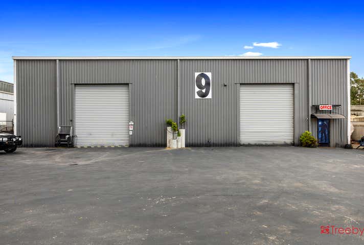 9 Elsum, 9 Elsum Avenue Bayswater North VIC 3153 - Image 2