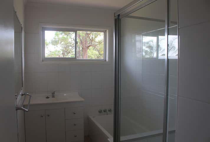 2 Hillview Parade Ashmore QLD 4214 - Image 8