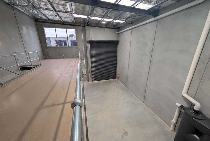 11/4 Joyce Court Coburg North VIC 3058 - Image 8