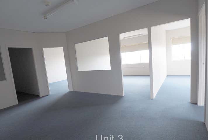 38 Buckingham Dr Wangara WA 6065 - Image 6