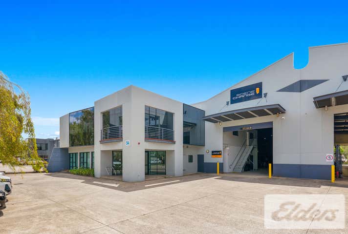 54 Turbo Drive Coorparoo QLD 4151 - Image 2