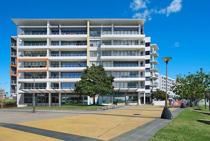 301/19 Honeysuckle Drive Newcastle NSW 2300 - Image 2