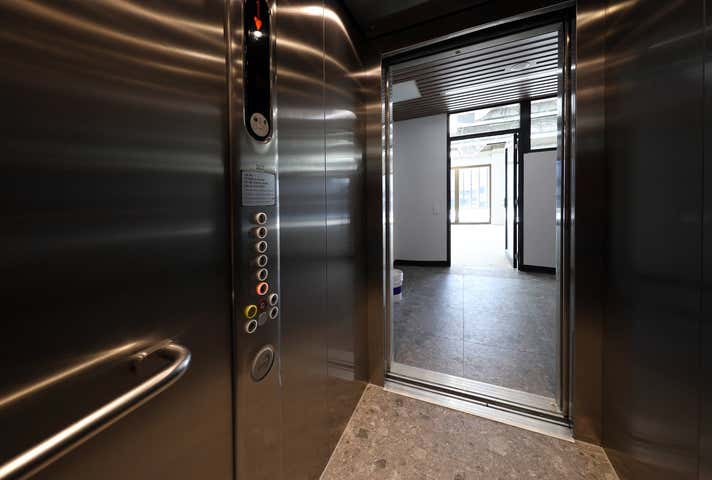 111-115 Grafton Street Cairns City QLD 4870 - Image 3