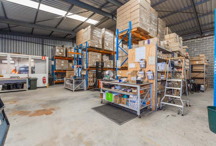 1/4 Elmsfield Road Midvale WA 6056 - Image 4