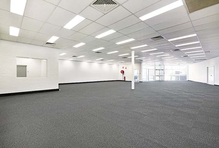 Unit 2, 2 Purdy Place Canning Vale WA 6155 - Image 8