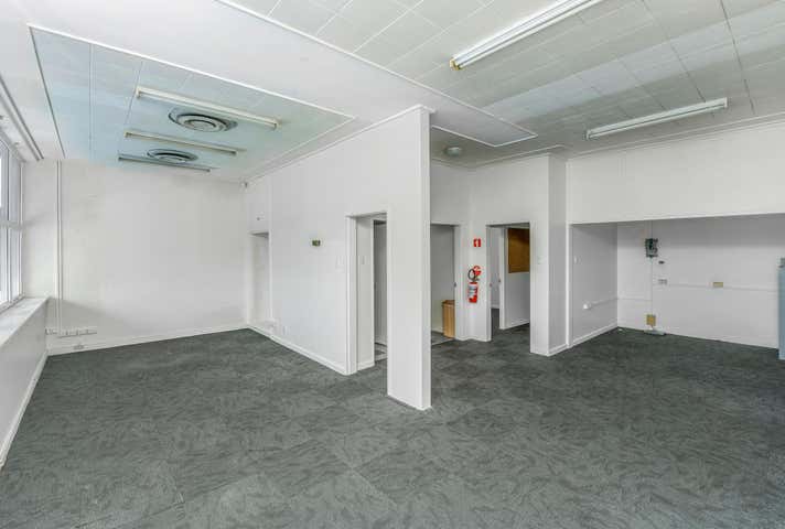 13A Spence Street Cairns City QLD 4870 - Image 11