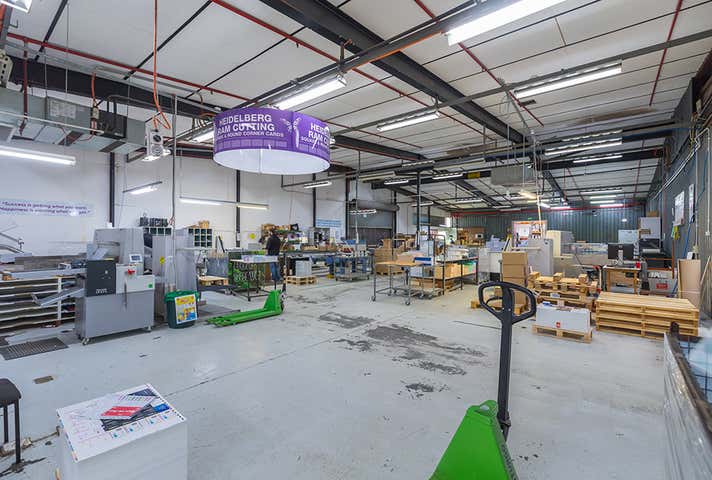 112 - 114 Mallard Way Cannington WA 6107 - Image 6