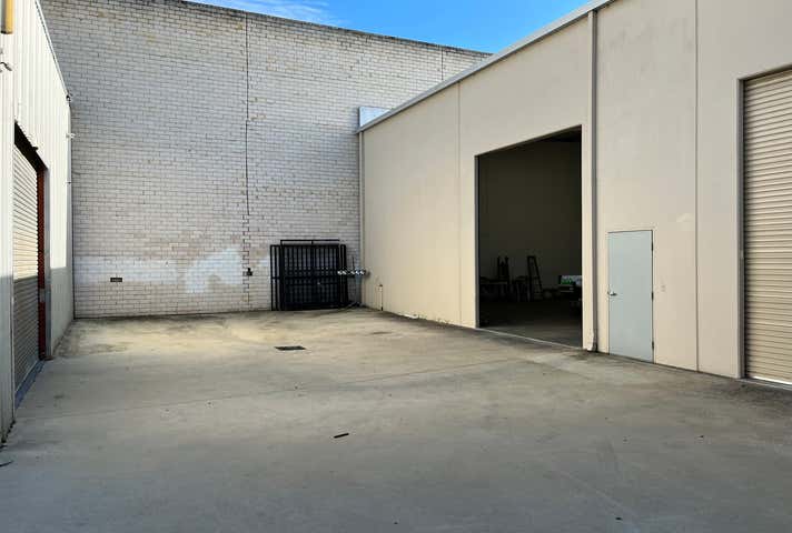 19 Robinson Avenue Belmont WA 6104 - Image 12