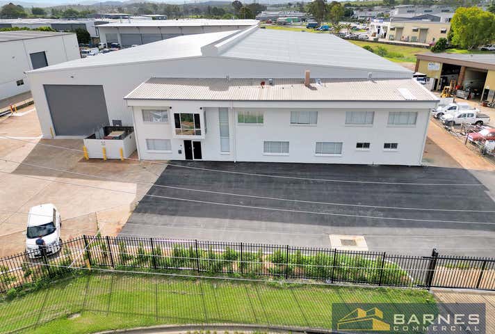 32  Duntroon Street Brendale QLD 4500 - Image 1
