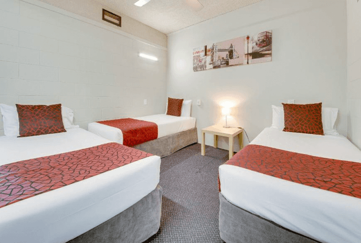 Camelot Motel, 19 Agnes Street South Gladstone QLD 4680 - Image 10