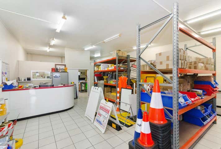 365 BAYSWATER Road Garbutt QLD 4814 - Image 2