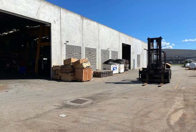 8 Yelland Way Bassendean WA 6054 - Image 11