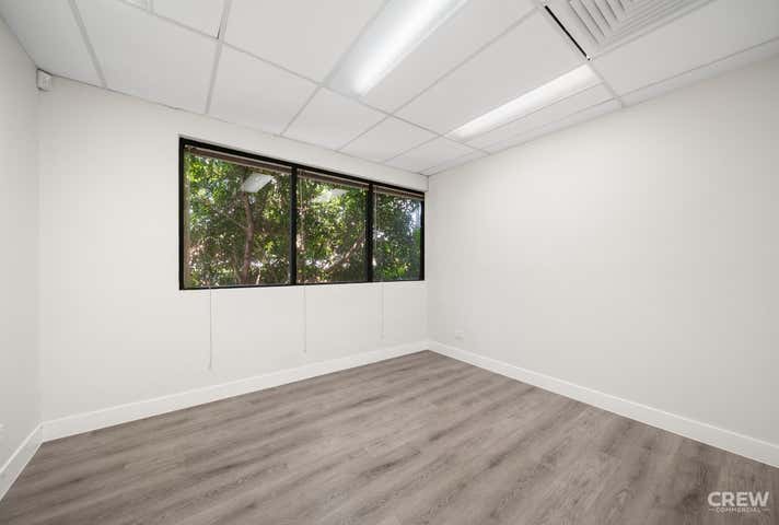 109 Upton Street Bundall QLD 4217 - Image 14