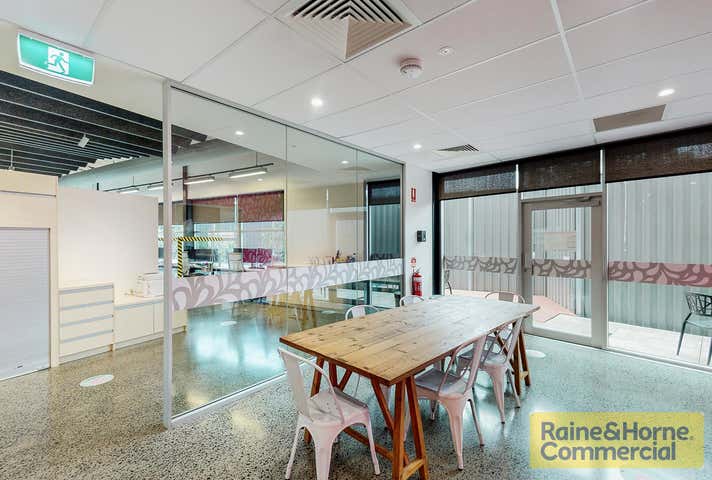 1/307 Dawson Parade Arana Hills QLD 4054 - Image 11