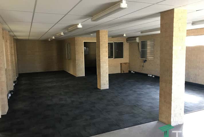 3 Thorpe Way Kwinana Beach WA 6167 - Image 27