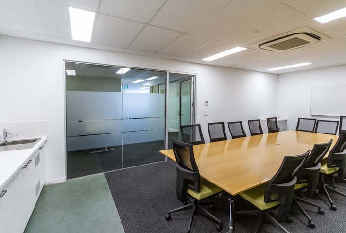 5 McClure Road Kensington VIC 3031 - Image 4