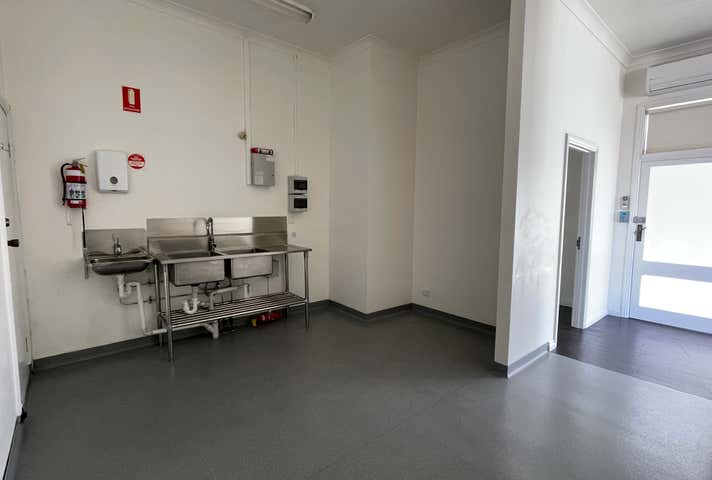 19 Enoggera Terrace Red Hill QLD 4059 - Image 5