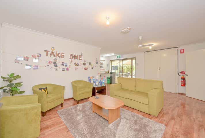 8 Baralda Court Rockingham WA 6168 - Image 5