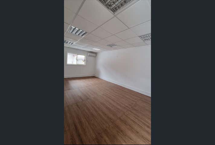 64 Slater Parade Keilor East VIC 3033 - Image 7